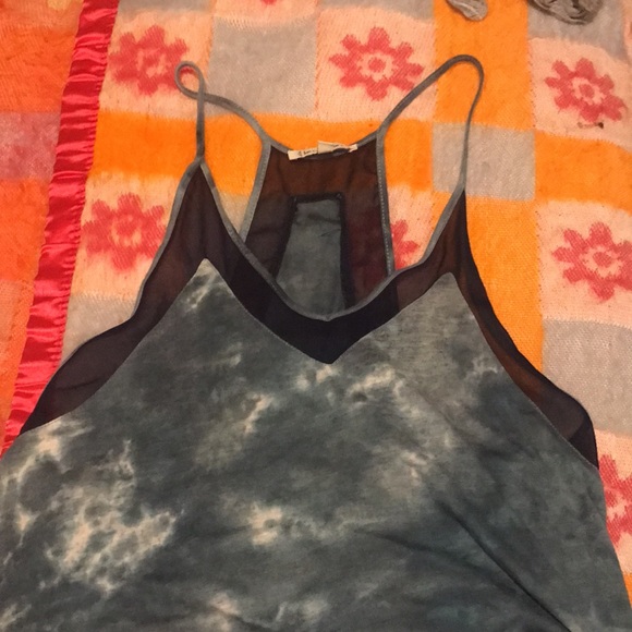 Lucca Couture blue tie-dye flowy spaghetti strap tank top size medium. Mesh top - Picture 3 of 9